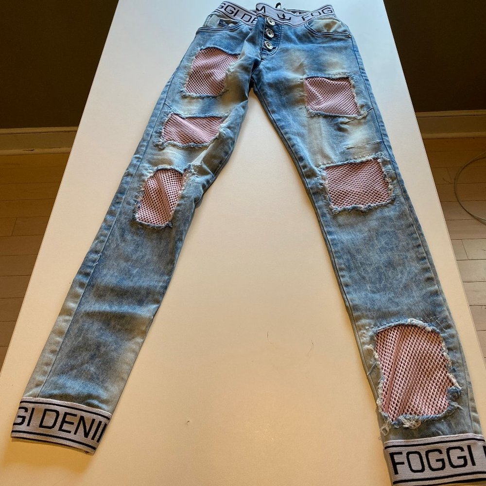 Elastic Foggi Denim Jeans -- Size 4 (Small)